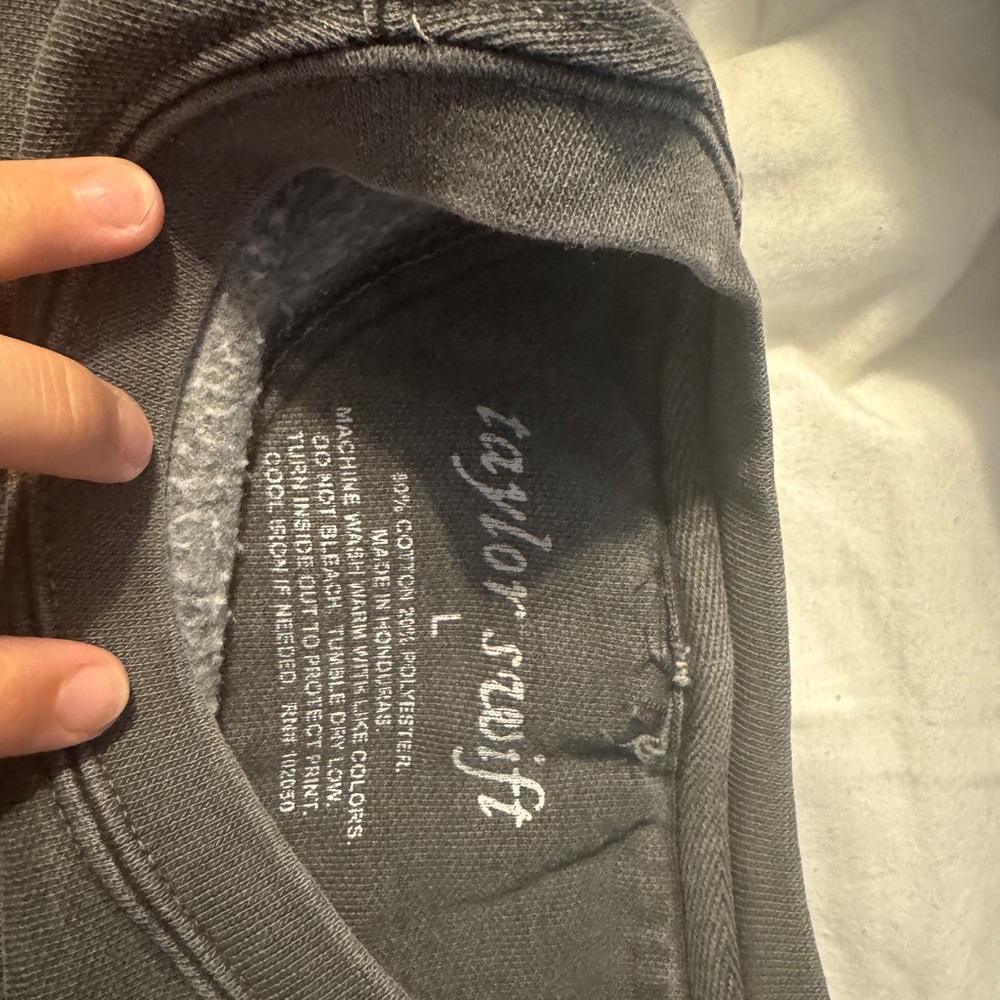 Taylor Swift Exile Sweatshirt - Picture 3 of 4